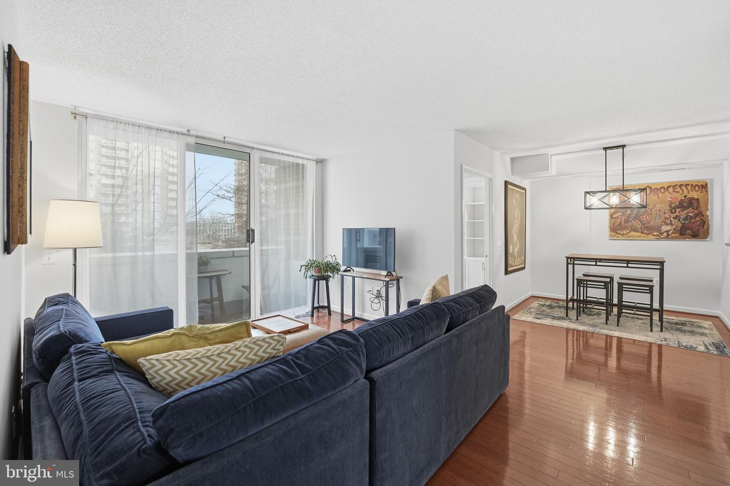 880 N POLLARD ST #322, ARLINGTON, Virginia 22203, 1 Bedroom Bedrooms, ,1 BathroomBathrooms,Residential,For sale,880 N POLLARD ST #322,VAAR2068290 MLS # VAAR2068290