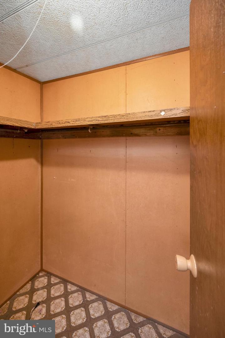 33080 JACKSON LOOP, LOCUST GROVE, Virginia 22508, 3 Bedrooms Bedrooms, ,1 BathroomBathrooms,Residential,For sale,33080 JACKSON LOOP,VAOR2013226 MLS # VAOR2013226