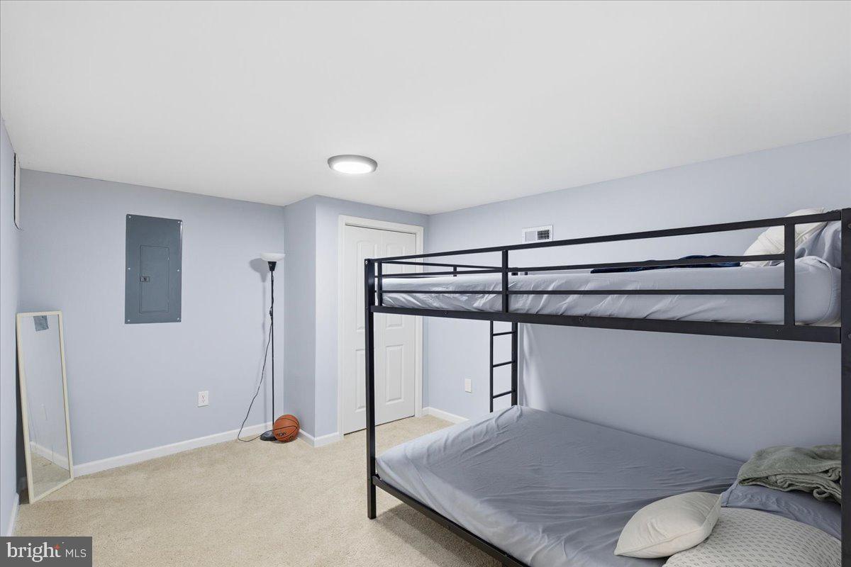 14901 CORDELL AVE, WOODBRIDGE, Virginia 22193, 4 Bedrooms Bedrooms, ,3 BathroomsBathrooms,Residential,For sale,14901 CORDELL AVE,VAPW2111626 MLS # VAPW2111626