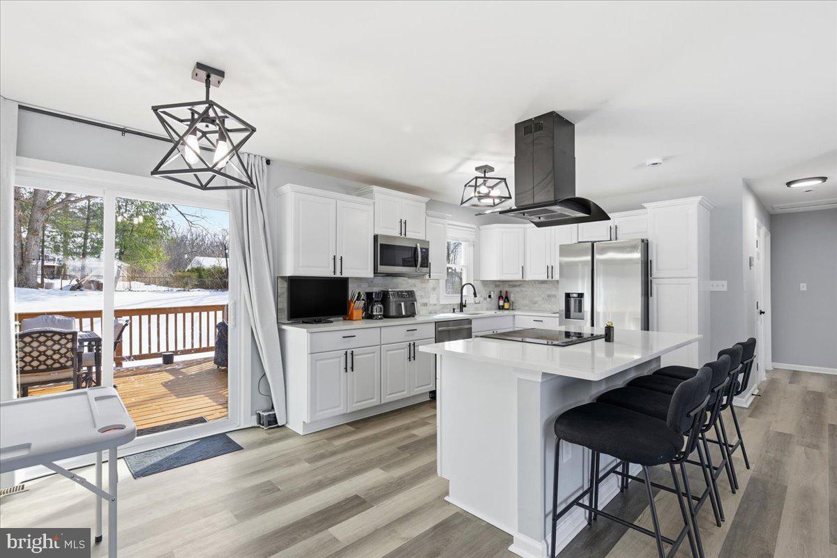 14901 CORDELL AVE, WOODBRIDGE, Virginia 22193, 4 Bedrooms Bedrooms, ,3 BathroomsBathrooms,Residential,For sale,14901 CORDELL AVE,VAPW2111626 MLS # VAPW2111626