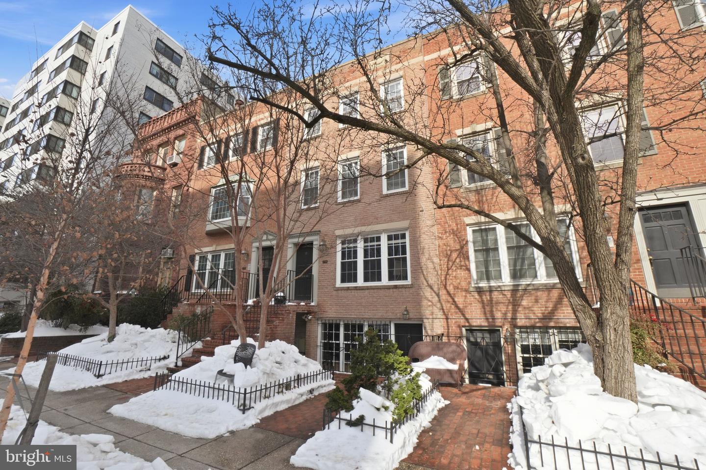1755 Q ST NW #A, WASHINGTON, District Of Columbia 20009, 1 Bedroom Bedrooms, ,1 BathroomBathrooms,Residential,For sale,1755 Q ST NW #A,DCDC2244158 MLS # DCDC2244158