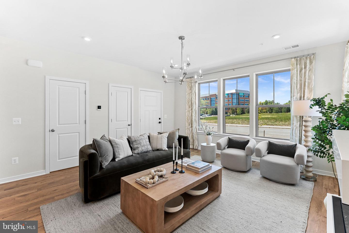 6 SEPIA SQ #MO, ASHBURN, Virginia 20147, 3 Bedrooms Bedrooms, ,2 BathroomsBathrooms,Residential,For sale,6 SEPIA SQ #MO,VALO2115054 MLS # VALO2115054