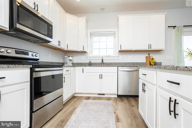 1091 BLUEMOON DR, ROCKINGHAM, Virginia 22801, 3 Bedrooms Bedrooms, ,2 BathroomsBathrooms,Residential,For sale,1091 BLUEMOON DR,VARO2002828 MLS # VARO2002828