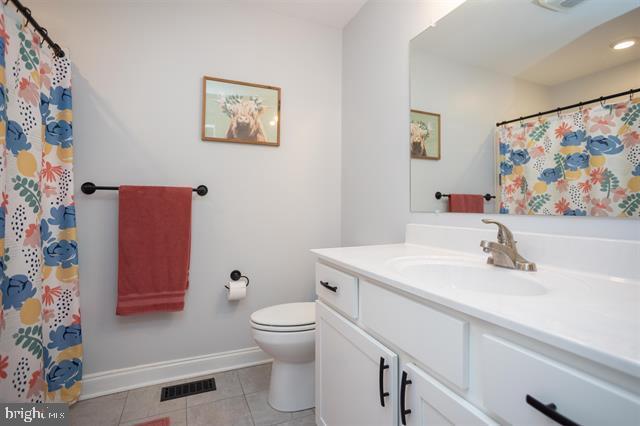 1091 BLUEMOON DR, ROCKINGHAM, Virginia 22801, 3 Bedrooms Bedrooms, ,2 BathroomsBathrooms,Residential,For sale,1091 BLUEMOON DR,VARO2002828 MLS # VARO2002828