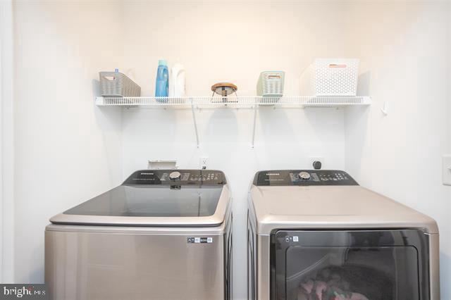 1091 BLUEMOON DR, ROCKINGHAM, Virginia 22801, 3 Bedrooms Bedrooms, ,2 BathroomsBathrooms,Residential,For sale,1091 BLUEMOON DR,VARO2002828 MLS # VARO2002828