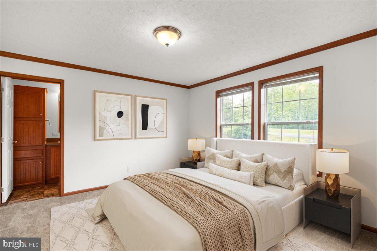 4767 S OX RD, EDINBURG, Virginia 22824, 3 Bedrooms Bedrooms, ,2 BathroomsBathrooms,Residential,For sale,4767 S OX RD,VASH2011626 MLS # VASH2011626