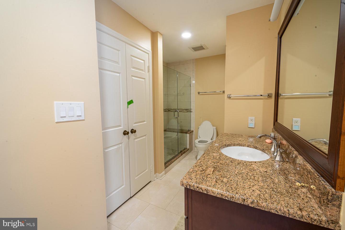 1197 WINTER HUNT RD, MCLEAN, Virginia 22102, 5 Bedrooms Bedrooms, ,4 BathroomsBathrooms,Residential,For sale,1197 WINTER HUNT RD,VAFX2250678 MLS # VAFX2250678