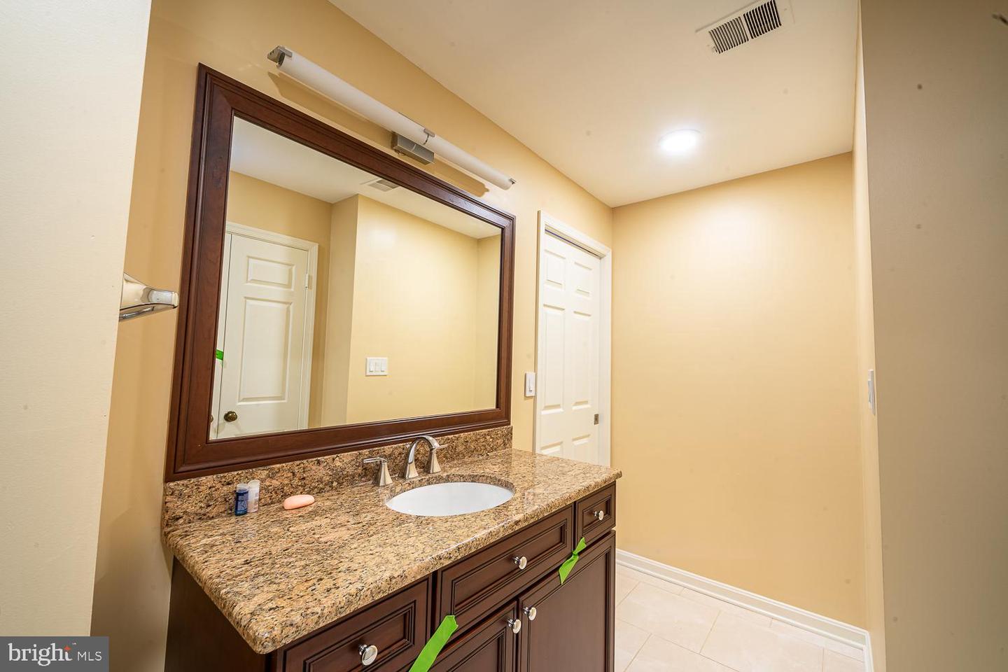 1197 WINTER HUNT RD, MCLEAN, Virginia 22102, 5 Bedrooms Bedrooms, ,4 BathroomsBathrooms,Residential,For sale,1197 WINTER HUNT RD,VAFX2250678 MLS # VAFX2250678