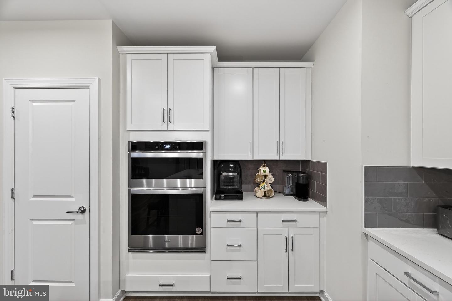 21630 HAWKSBILL HIGH CIR #204, STERLING, Virginia 20164, 2 Bedrooms Bedrooms, ,2 BathroomsBathrooms,Residential,For sale,21630 HAWKSBILL HIGH CIR #204,VALO2101016 MLS # VALO2101016