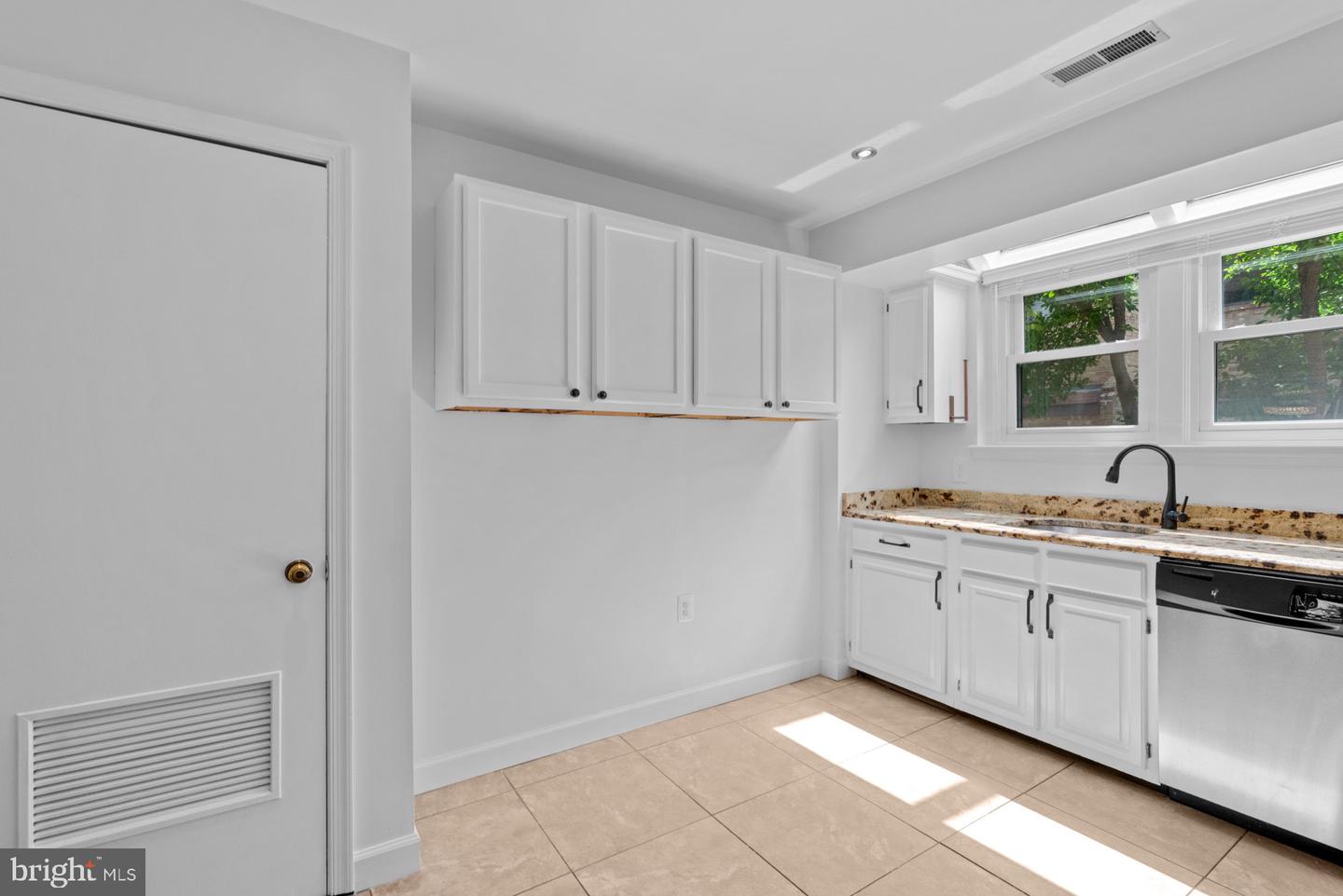 3324 BANNEKER DR NE #3324, WASHINGTON, District Of Columbia 20018, 3 Bedrooms Bedrooms, ,2 BathroomsBathrooms,Residential,For sale,3324 BANNEKER DR NE #3324,DCDC2212024 MLS # DCDC2212024