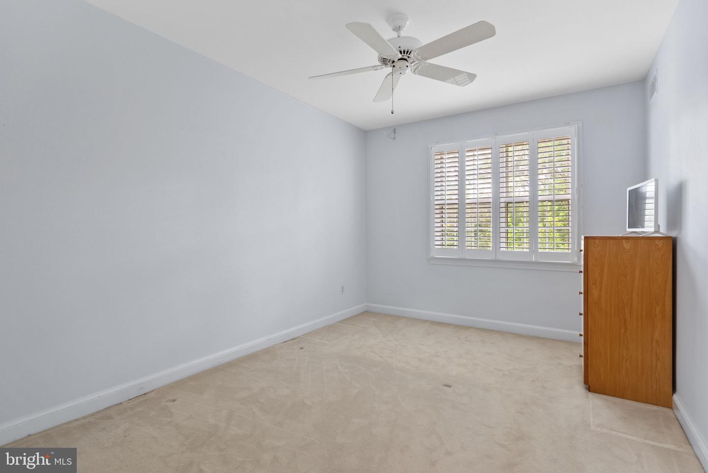 6323 BARRISTER PL, ALEXANDRIA, Virginia 22307, 4 Bedrooms Bedrooms, ,3 BathroomsBathrooms,Residential,For sale,6323 BARRISTER PL,VAFX2258872 MLS # VAFX2258872