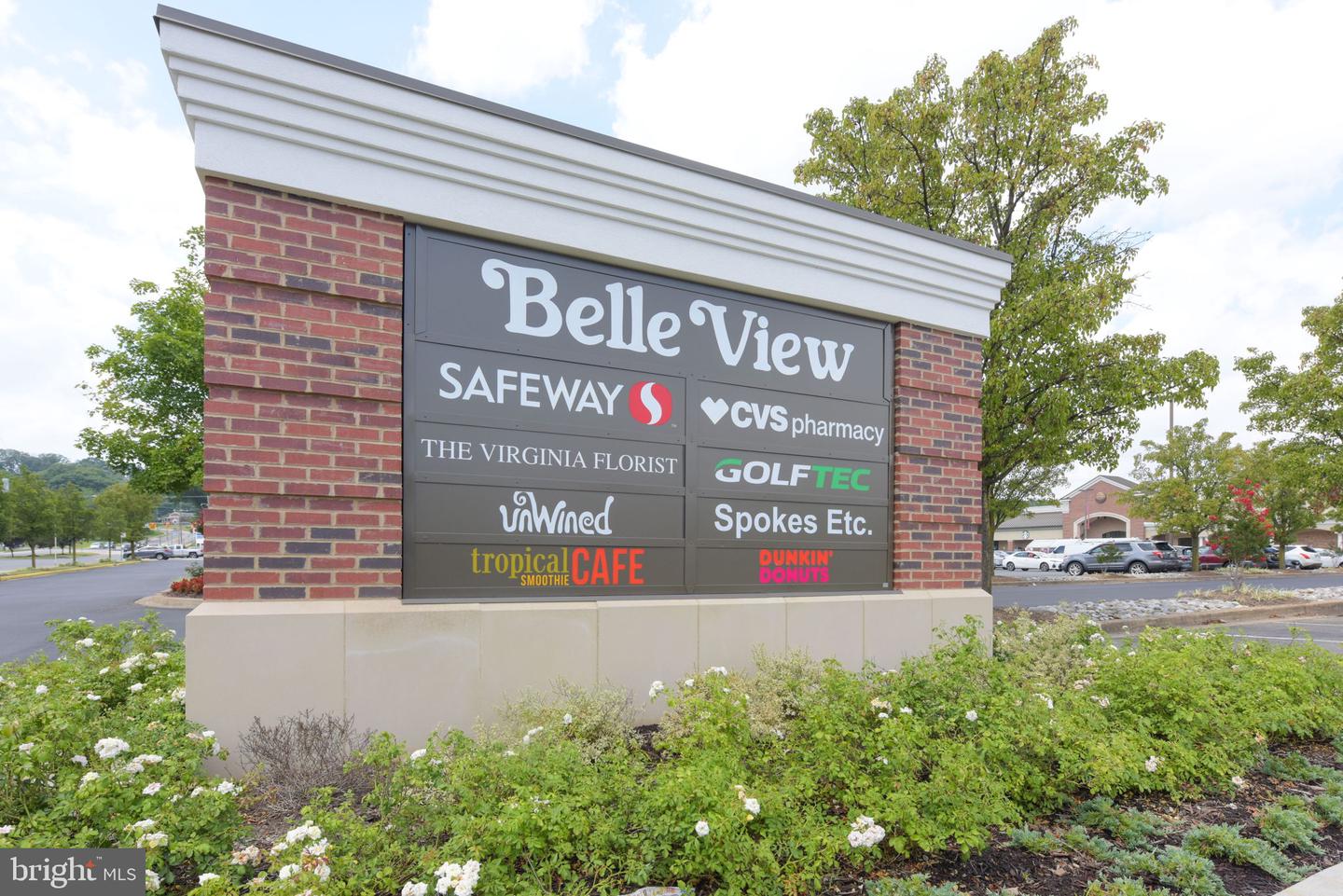 6323 BARRISTER PL, ALEXANDRIA, Virginia 22307, 4 Bedrooms Bedrooms, ,3 BathroomsBathrooms,Residential,For sale,6323 BARRISTER PL,VAFX2258872 MLS # VAFX2258872