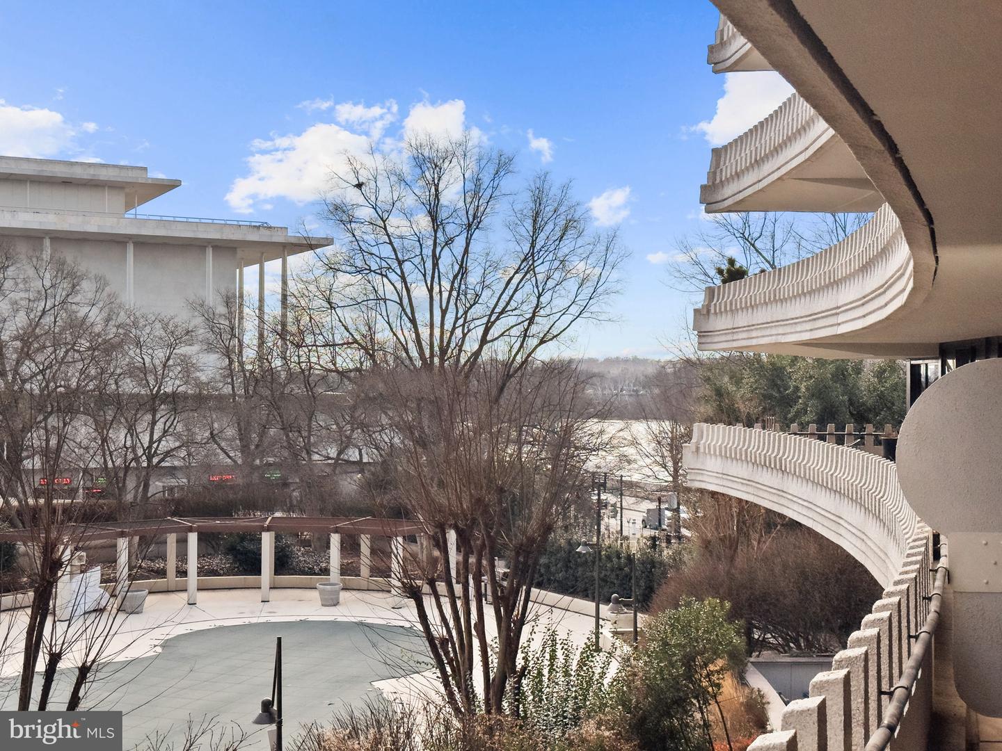 700 NEW HAMPSHIRE AVE NW #303, WASHINGTON, District Of Columbia 20037, 2 Bedrooms Bedrooms, ,2 BathroomsBathrooms,Residential,For sale,700 NEW HAMPSHIRE AVE NW #303,DCDC2214888 MLS # DCDC2214888