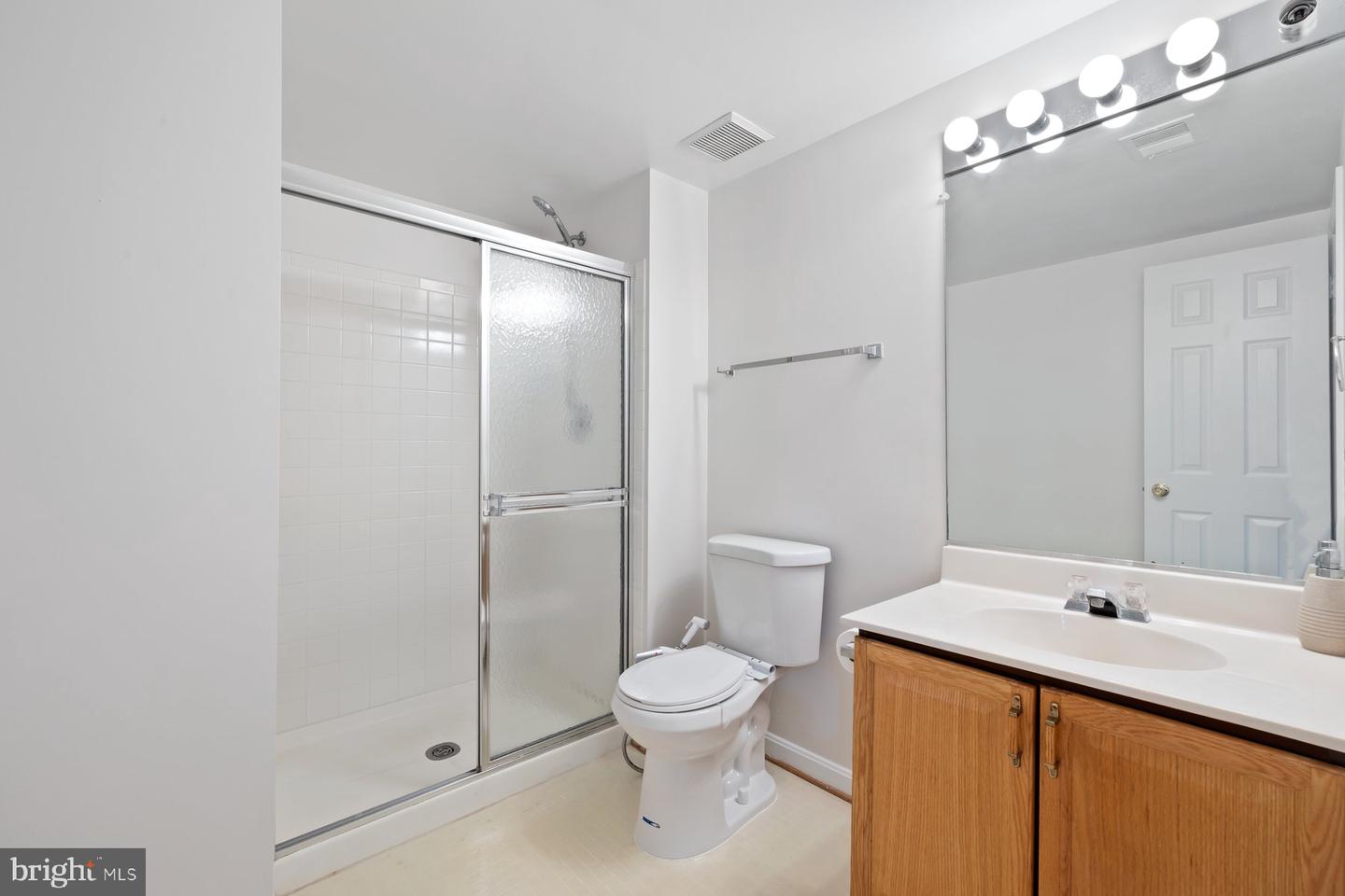 5321 BUXTON CT, ALEXANDRIA, Virginia 22315, 3 Bedrooms Bedrooms, ,3 BathroomsBathrooms,Residential,For sale,5321 BUXTON CT,VAFX2261930 MLS # VAFX2261930