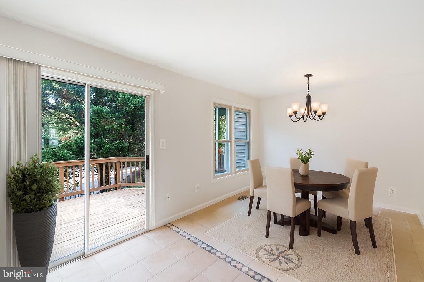 5321 BUXTON CT, ALEXANDRIA, Virginia 22315, 3 Bedrooms Bedrooms, ,3 BathroomsBathrooms,Residential,For sale,5321 BUXTON CT,VAFX2261930 MLS # VAFX2261930