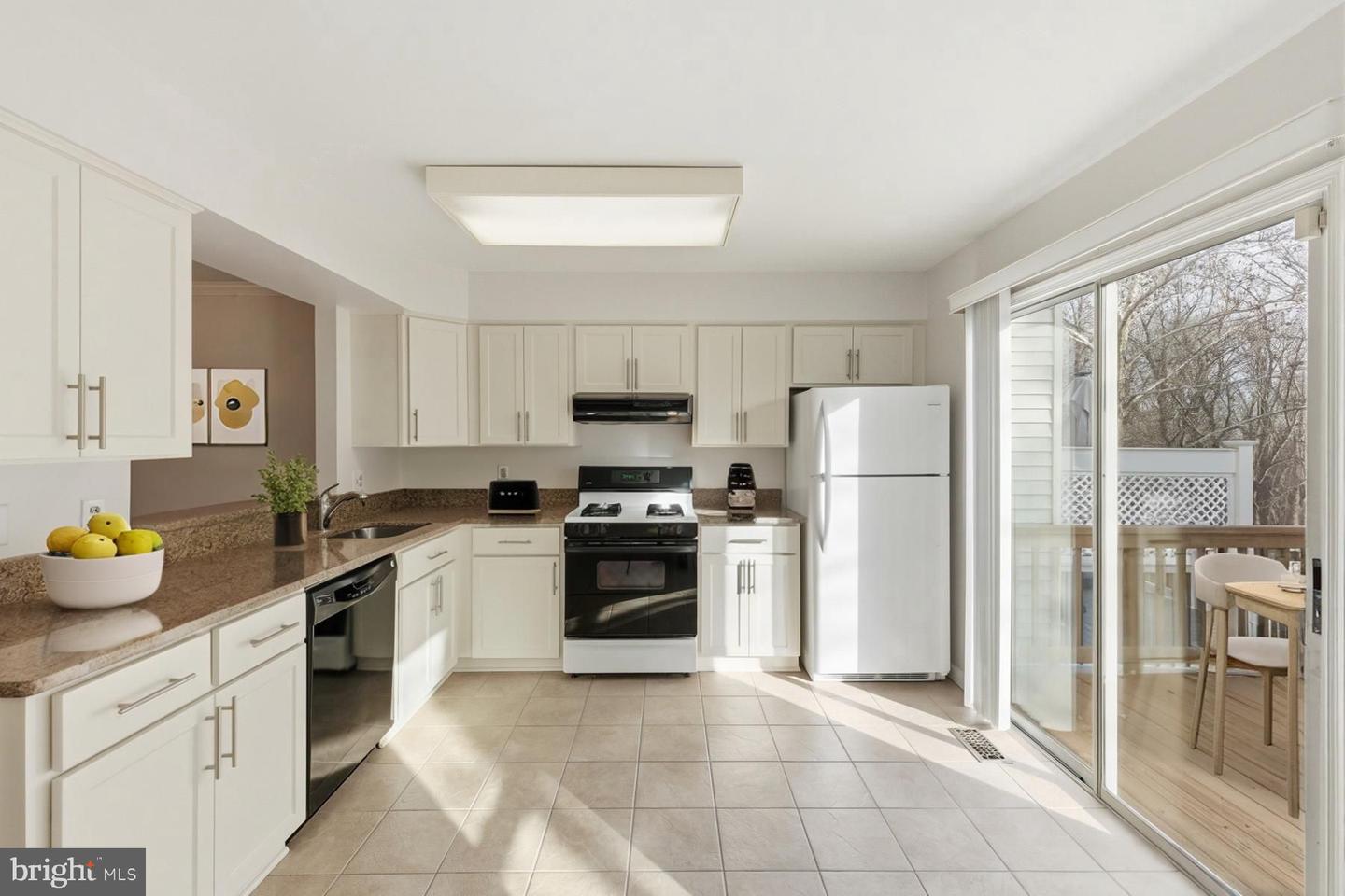 5321 BUXTON CT, ALEXANDRIA, Virginia 22315, 3 Bedrooms Bedrooms, ,3 BathroomsBathrooms,Residential,For sale,5321 BUXTON CT,VAFX2261930 MLS # VAFX2261930