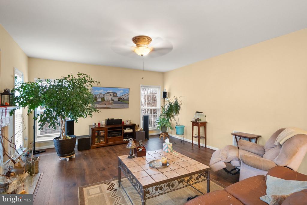 1926 SUNFLOWER DR, CULPEPER, Virginia 22701, 4 Bedrooms Bedrooms, ,3 BathroomsBathrooms,Residential,1926 SUNFLOWER DR,VACU2012438 MLS # VACU2012438