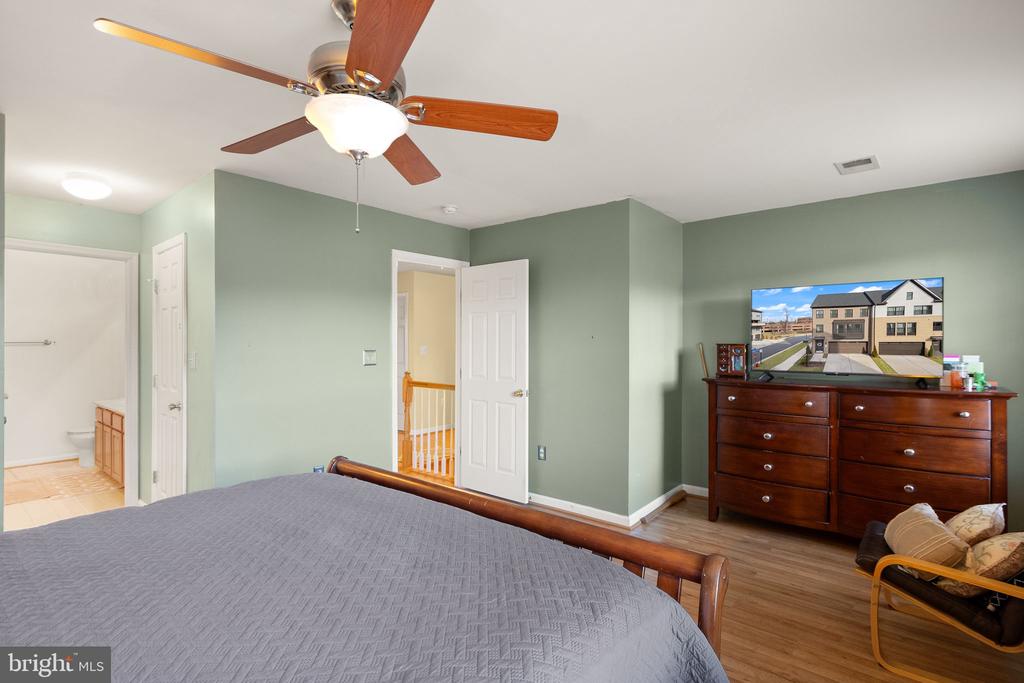 1926 SUNFLOWER DR, CULPEPER, Virginia 22701, 4 Bedrooms Bedrooms, ,3 BathroomsBathrooms,Residential,1926 SUNFLOWER DR,VACU2012438 MLS # VACU2012438