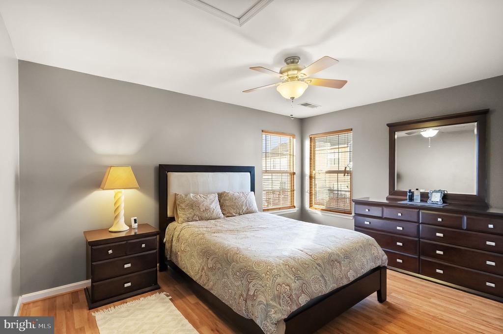 1926 SUNFLOWER DR, CULPEPER, Virginia 22701, 4 Bedrooms Bedrooms, ,3 BathroomsBathrooms,Residential,1926 SUNFLOWER DR,VACU2012438 MLS # VACU2012438