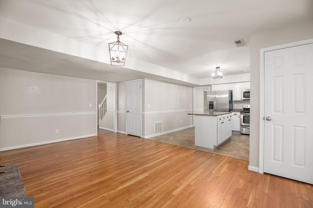 11908 KENNEDY LN, FREDERICKSBURG, Virginia 22407, 5 Bedrooms Bedrooms, ,3 BathroomsBathrooms,Residential,11908 KENNEDY LN,VASP2038754 MLS # VASP2038754