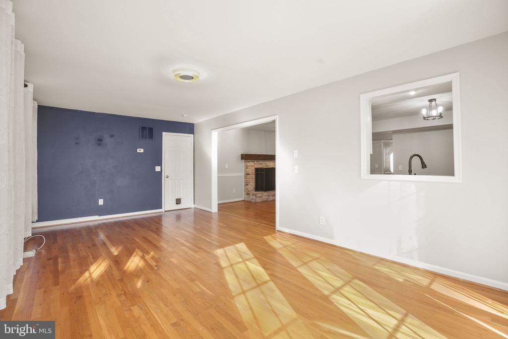 11908 KENNEDY LN, FREDERICKSBURG, Virginia 22407, 5 Bedrooms Bedrooms, ,3 BathroomsBathrooms,Residential,11908 KENNEDY LN,VASP2038754 MLS # VASP2038754