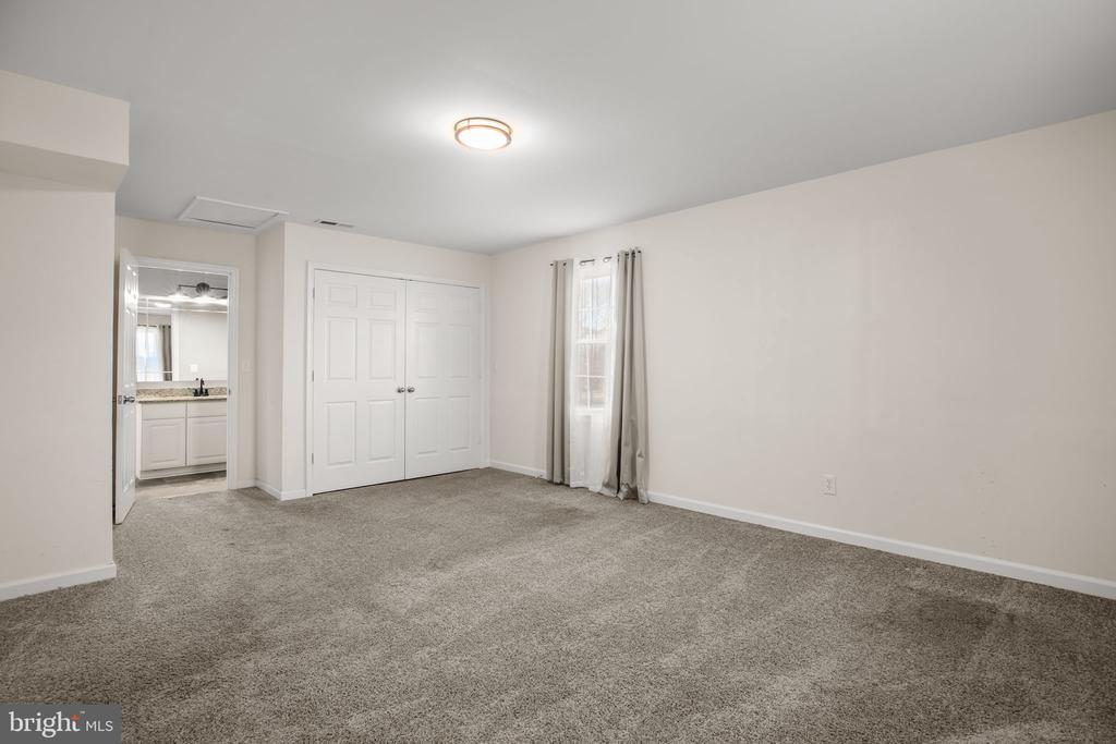 11908 KENNEDY LN, FREDERICKSBURG, Virginia 22407, 5 Bedrooms Bedrooms, ,3 BathroomsBathrooms,Residential,11908 KENNEDY LN,VASP2038754 MLS # VASP2038754