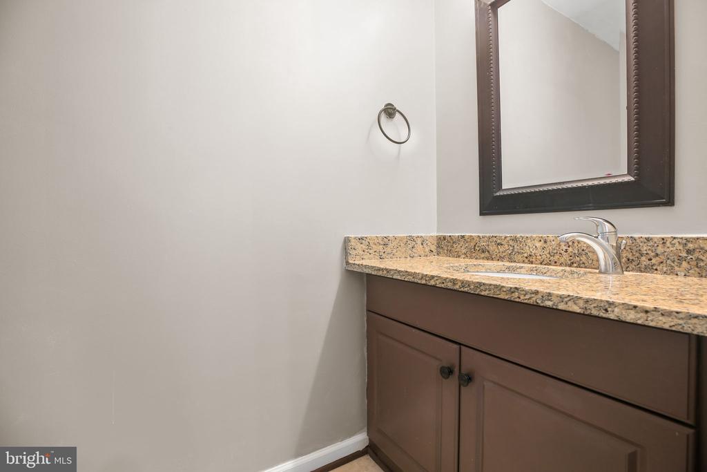 11908 KENNEDY LN, FREDERICKSBURG, Virginia 22407, 5 Bedrooms Bedrooms, ,3 BathroomsBathrooms,Residential,11908 KENNEDY LN,VASP2038754 MLS # VASP2038754