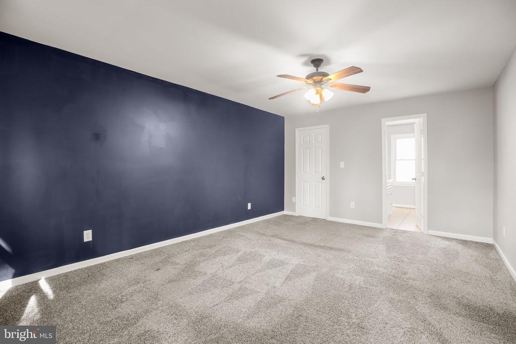 11908 KENNEDY LN, FREDERICKSBURG, Virginia 22407, 5 Bedrooms Bedrooms, ,3 BathroomsBathrooms,Residential,11908 KENNEDY LN,VASP2038754 MLS # VASP2038754