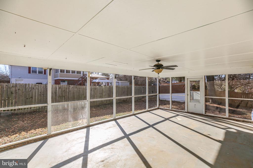 11908 KENNEDY LN, FREDERICKSBURG, Virginia 22407, 5 Bedrooms Bedrooms, ,3 BathroomsBathrooms,Residential,11908 KENNEDY LN,VASP2038754 MLS # VASP2038754