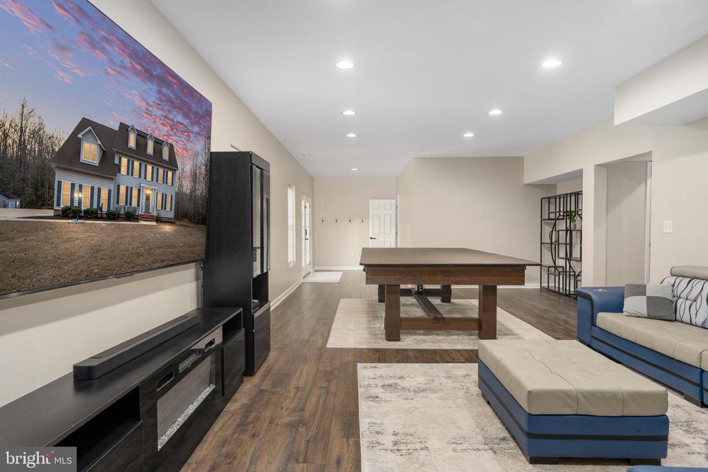 9020 ELLIS LN, SPOTSYLVANIA, Virginia 22553, 5 Bedrooms Bedrooms, ,3 BathroomsBathrooms,Residential,9020 ELLIS LN,VASP2038814 MLS # VASP2038814