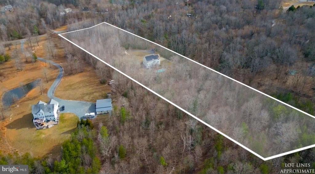 9020 ELLIS LN, SPOTSYLVANIA, Virginia 22553, 5 Bedrooms Bedrooms, ,3 BathroomsBathrooms,Residential,9020 ELLIS LN,VASP2038814 MLS # VASP2038814