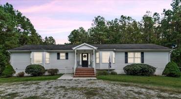 169 RED OAK LN, DUNNSVILLE, Virginia 22454, 3 Bedrooms Bedrooms, ,3 BathroomsBathrooms,Residential,For sale,169 RED OAK LN,VAES2002046 MLS # VAES2002046