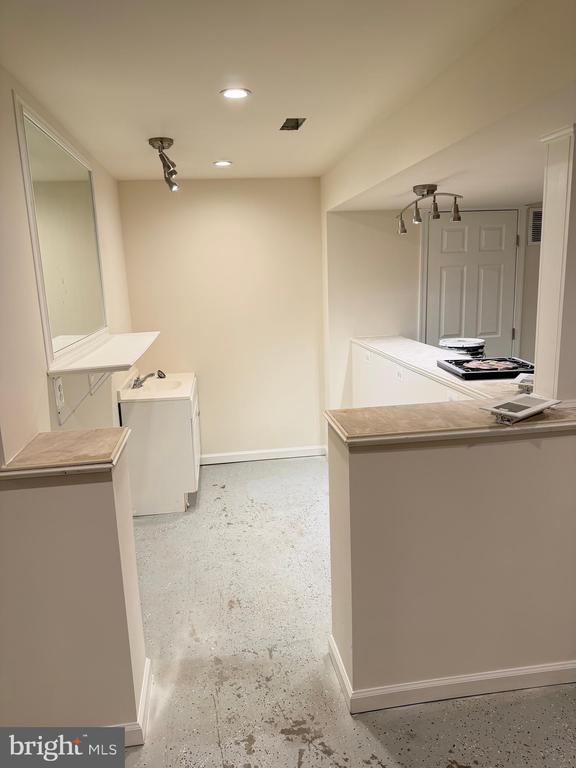 11733 JAMES MADISON HWY, CULPEPER, Virginia 22701, 5 Bedrooms Bedrooms, ,3 BathroomsBathrooms,Residential,11733 JAMES MADISON HWY,VACU2012590 MLS # VACU2012590