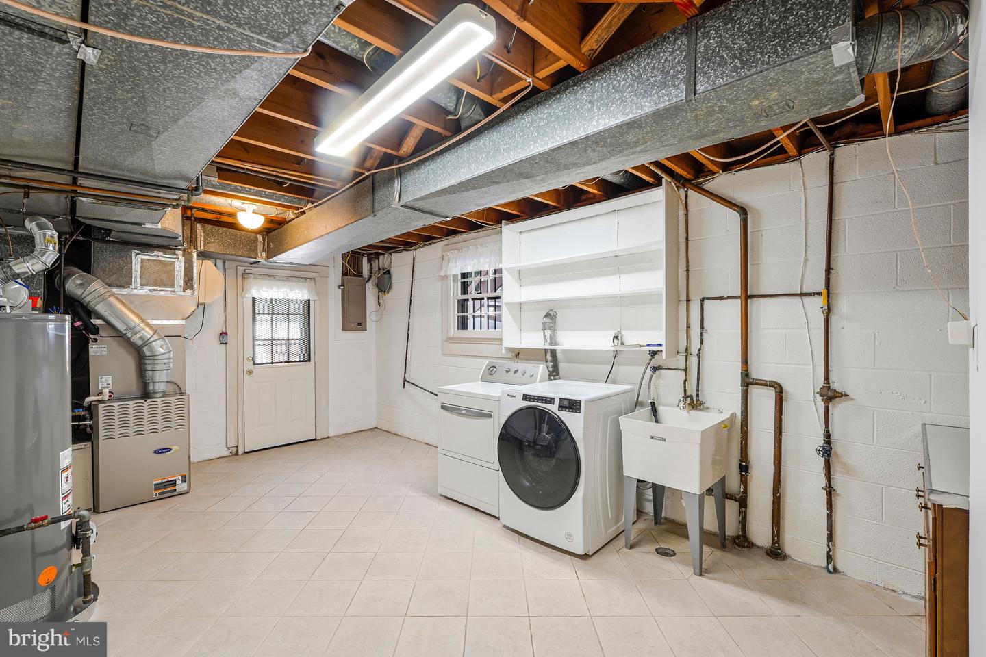 7802 BIRNAM WOOD DR, MCLEAN, Virginia 22102, 4 Bedrooms Bedrooms, ,3 BathroomsBathrooms,Residential,For sale,7802 BIRNAM WOOD DR,VAFX2277924 MLS # VAFX2277924