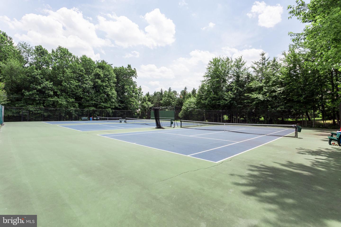 7802 BIRNAM WOOD DR, MCLEAN, Virginia 22102, 4 Bedrooms Bedrooms, ,3 BathroomsBathrooms,Residential,For sale,7802 BIRNAM WOOD DR,VAFX2277924 MLS # VAFX2277924