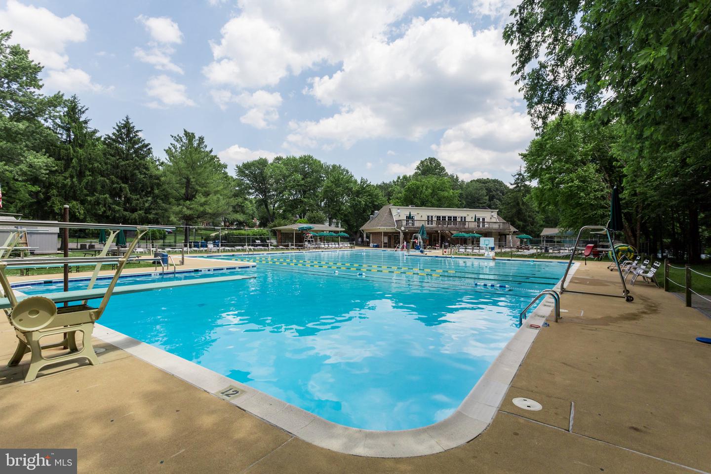 7802 BIRNAM WOOD DR, MCLEAN, Virginia 22102, 4 Bedrooms Bedrooms, ,3 BathroomsBathrooms,Residential,For sale,7802 BIRNAM WOOD DR,VAFX2277924 MLS # VAFX2277924