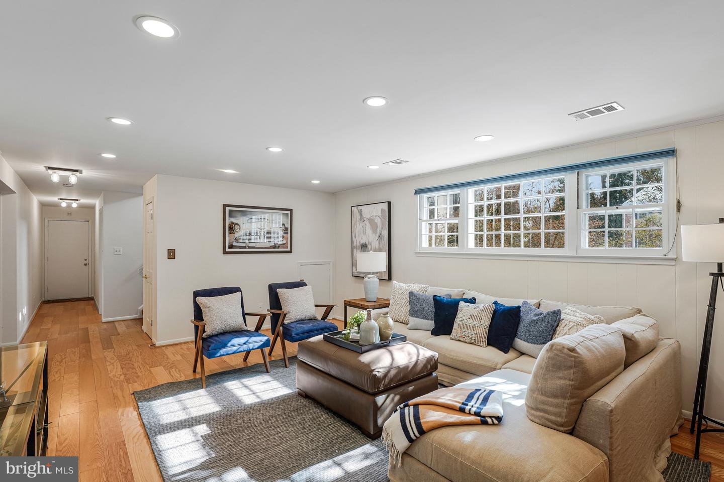 7802 BIRNAM WOOD DR, MCLEAN, Virginia 22102, 4 Bedrooms Bedrooms, ,3 BathroomsBathrooms,Residential,For sale,7802 BIRNAM WOOD DR,VAFX2277924 MLS # VAFX2277924