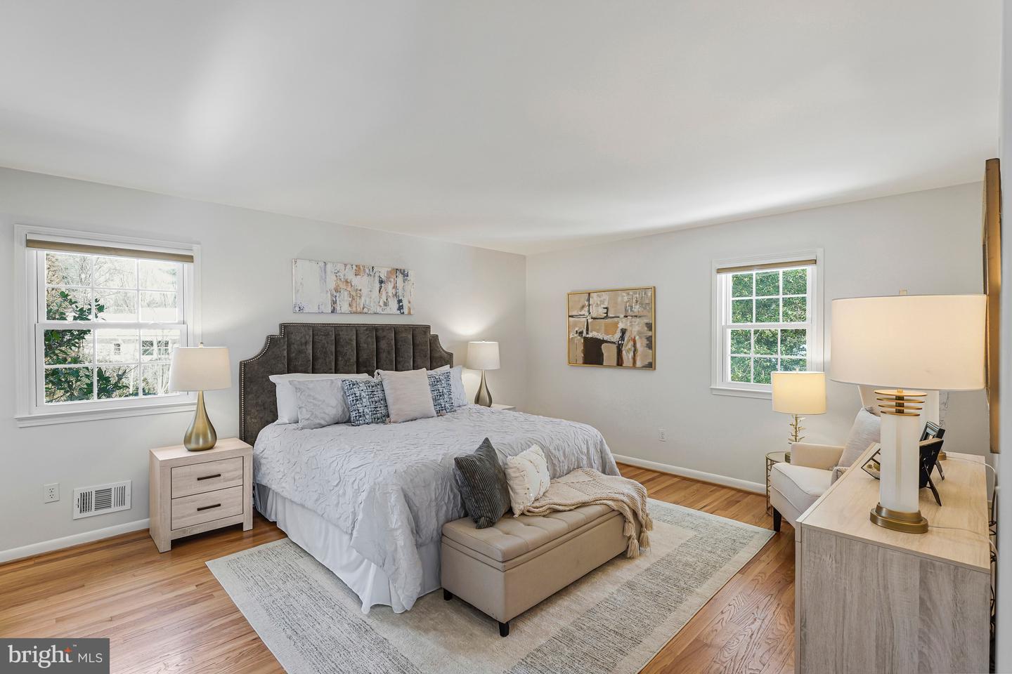 7802 BIRNAM WOOD DR, MCLEAN, Virginia 22102, 4 Bedrooms Bedrooms, ,3 BathroomsBathrooms,Residential,For sale,7802 BIRNAM WOOD DR,VAFX2277924 MLS # VAFX2277924