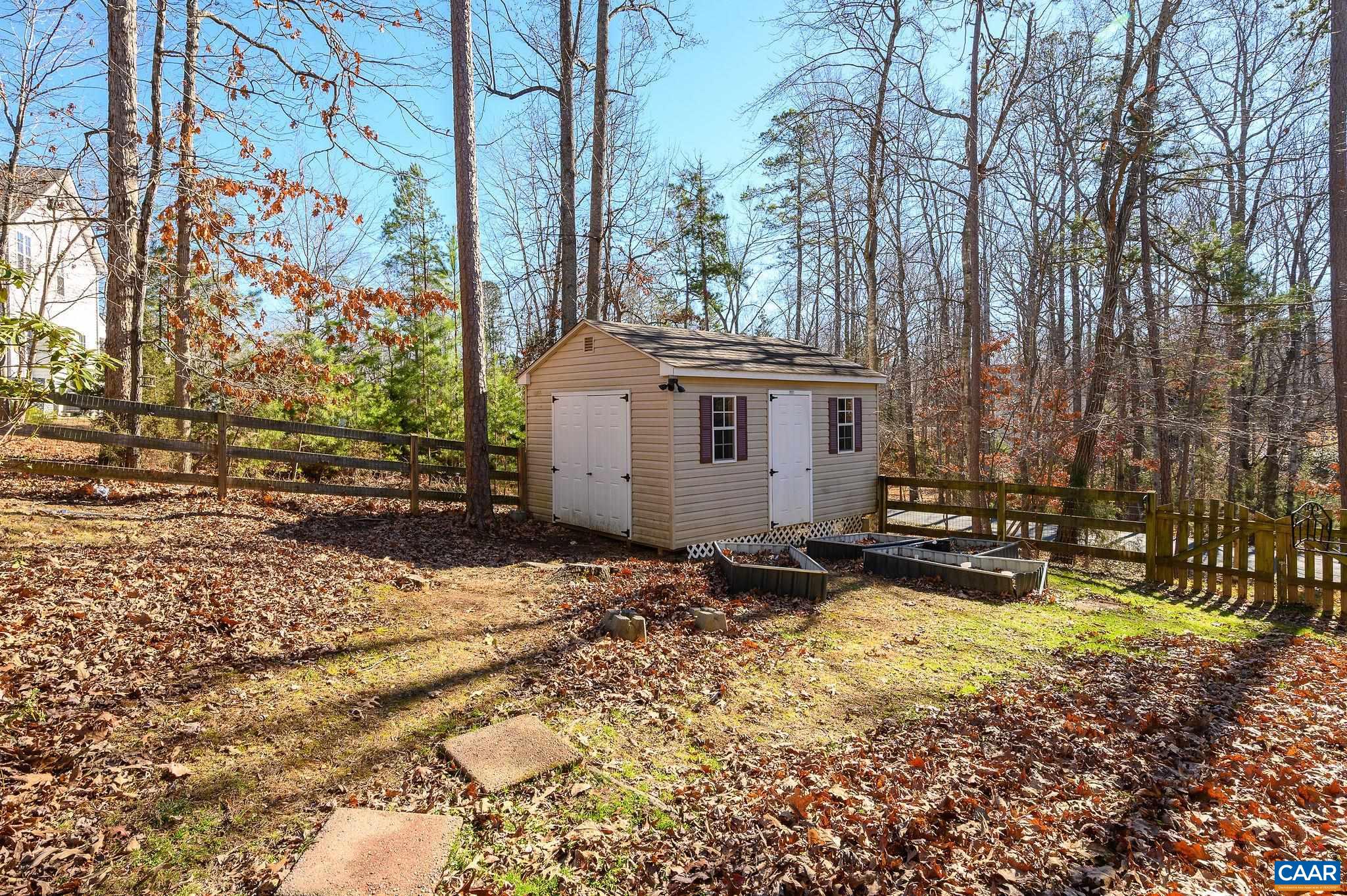 14 WOODLAWN DR, PALMYRA, Virginia 22963, 4 Bedrooms Bedrooms, ,2 BathroomsBathrooms,Residential,14 WOODLAWN DR,672745 MLS # 672745