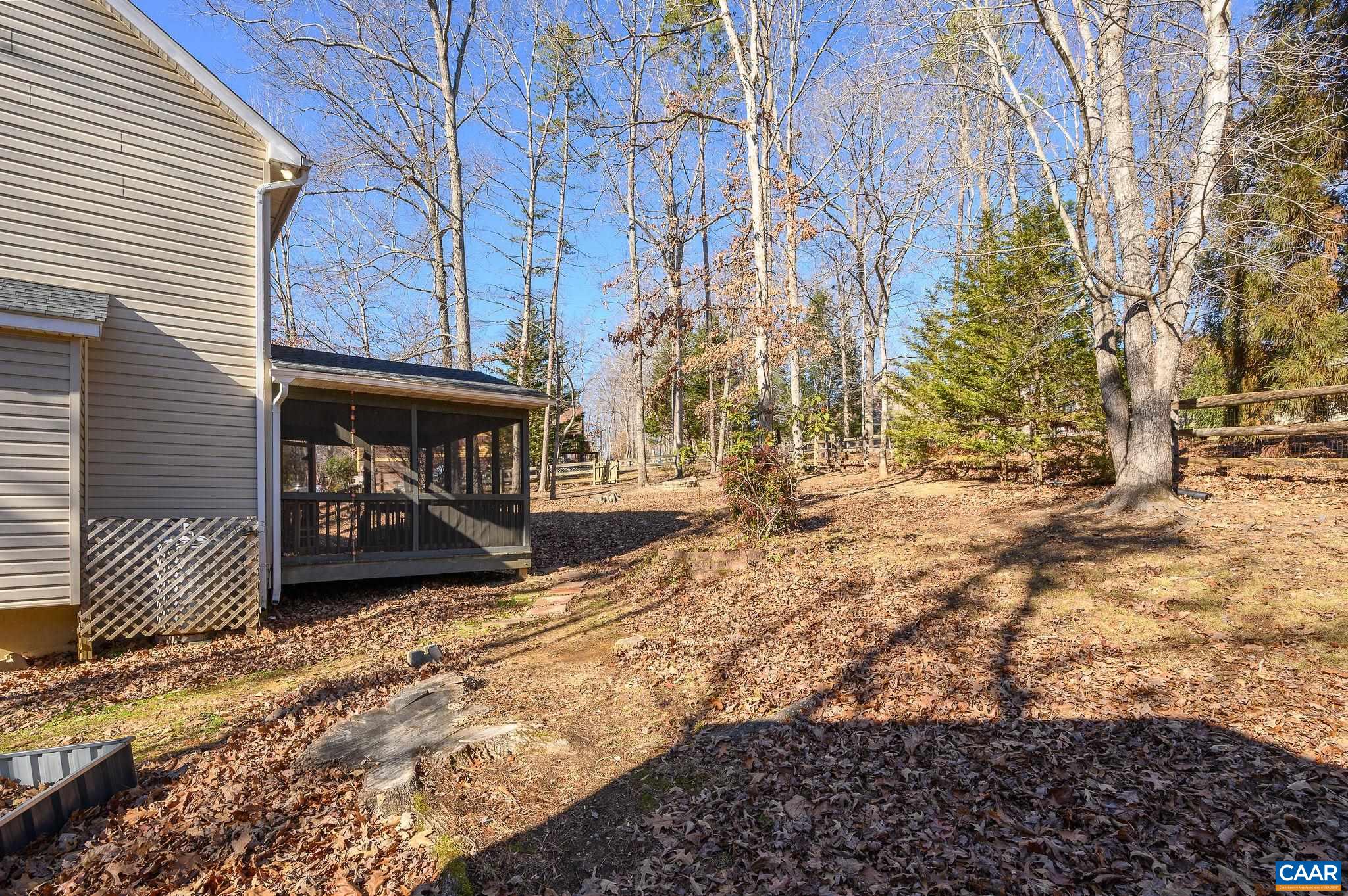 14 WOODLAWN DR, PALMYRA, Virginia 22963, 4 Bedrooms Bedrooms, ,2 BathroomsBathrooms,Residential,14 WOODLAWN DR,672745 MLS # 672745