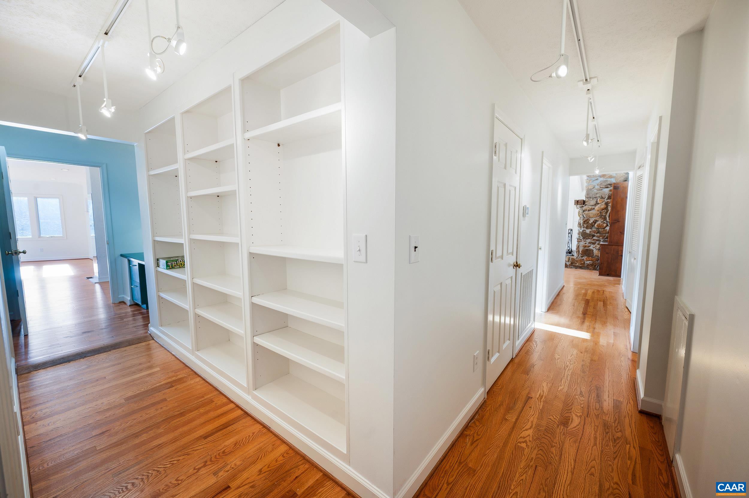 2288 LEXINGTON TPKE, AMHERST, Virginia 24521, 3 Bedrooms Bedrooms, ,4 BathroomsBathrooms,Residential,2288 LEXINGTON TPKE,672959 MLS # 672959