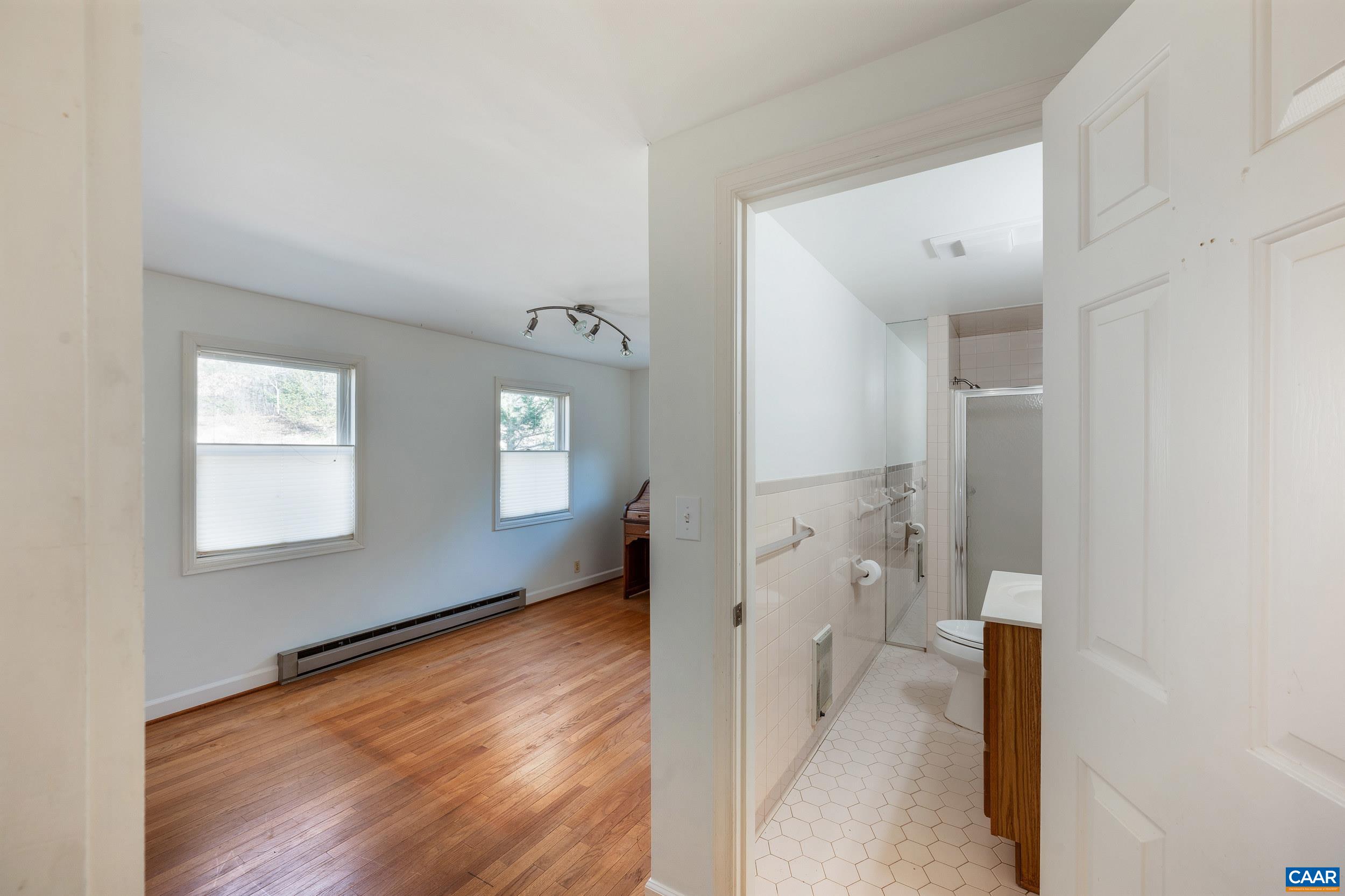 2288 LEXINGTON TPKE, AMHERST, Virginia 24521, 3 Bedrooms Bedrooms, ,4 BathroomsBathrooms,Residential,2288 LEXINGTON TPKE,672959 MLS # 672959