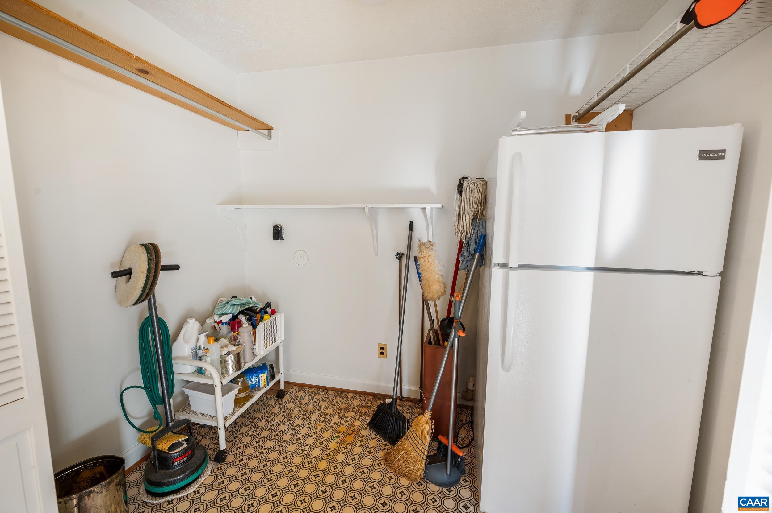 2288 LEXINGTON TPKE, AMHERST, Virginia 24521, 3 Bedrooms Bedrooms, ,4 BathroomsBathrooms,Residential,2288 LEXINGTON TPKE,672959 MLS # 672959