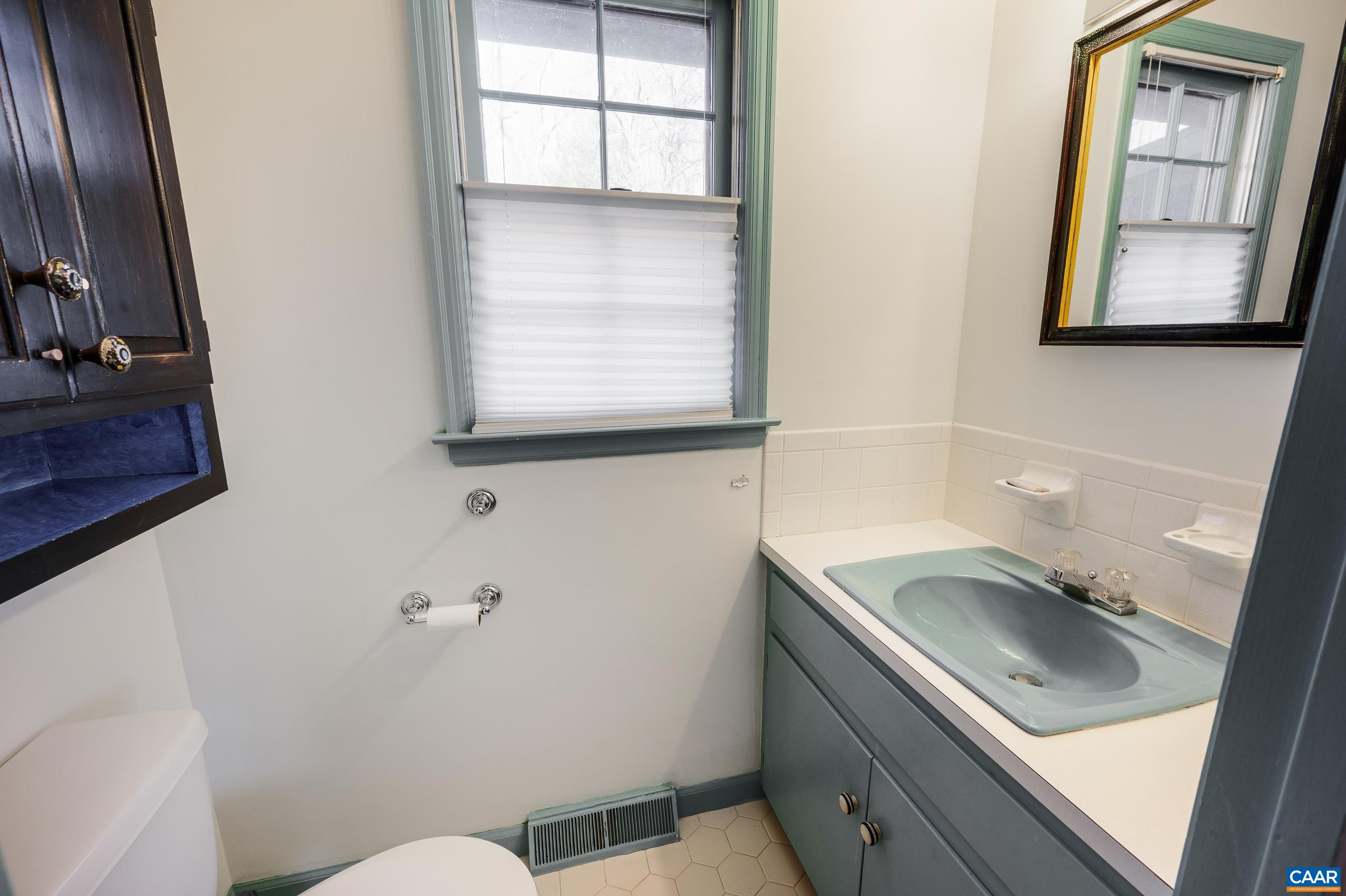 2288 LEXINGTON TPKE, AMHERST, Virginia 24521, 3 Bedrooms Bedrooms, ,4 BathroomsBathrooms,Residential,2288 LEXINGTON TPKE,672959 MLS # 672959