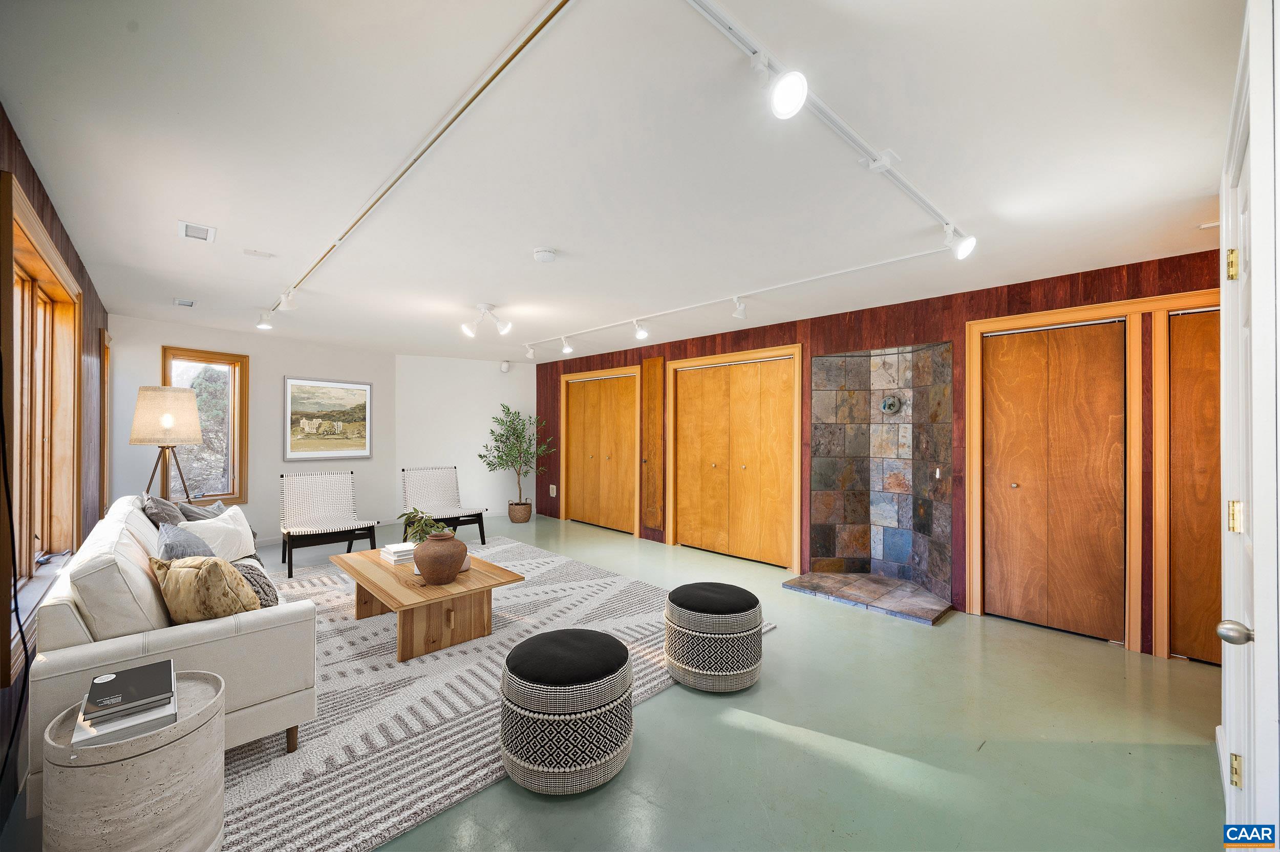 2288 LEXINGTON TPKE, AMHERST, Virginia 24521, 3 Bedrooms Bedrooms, ,4 BathroomsBathrooms,Residential,2288 LEXINGTON TPKE,672959 MLS # 672959