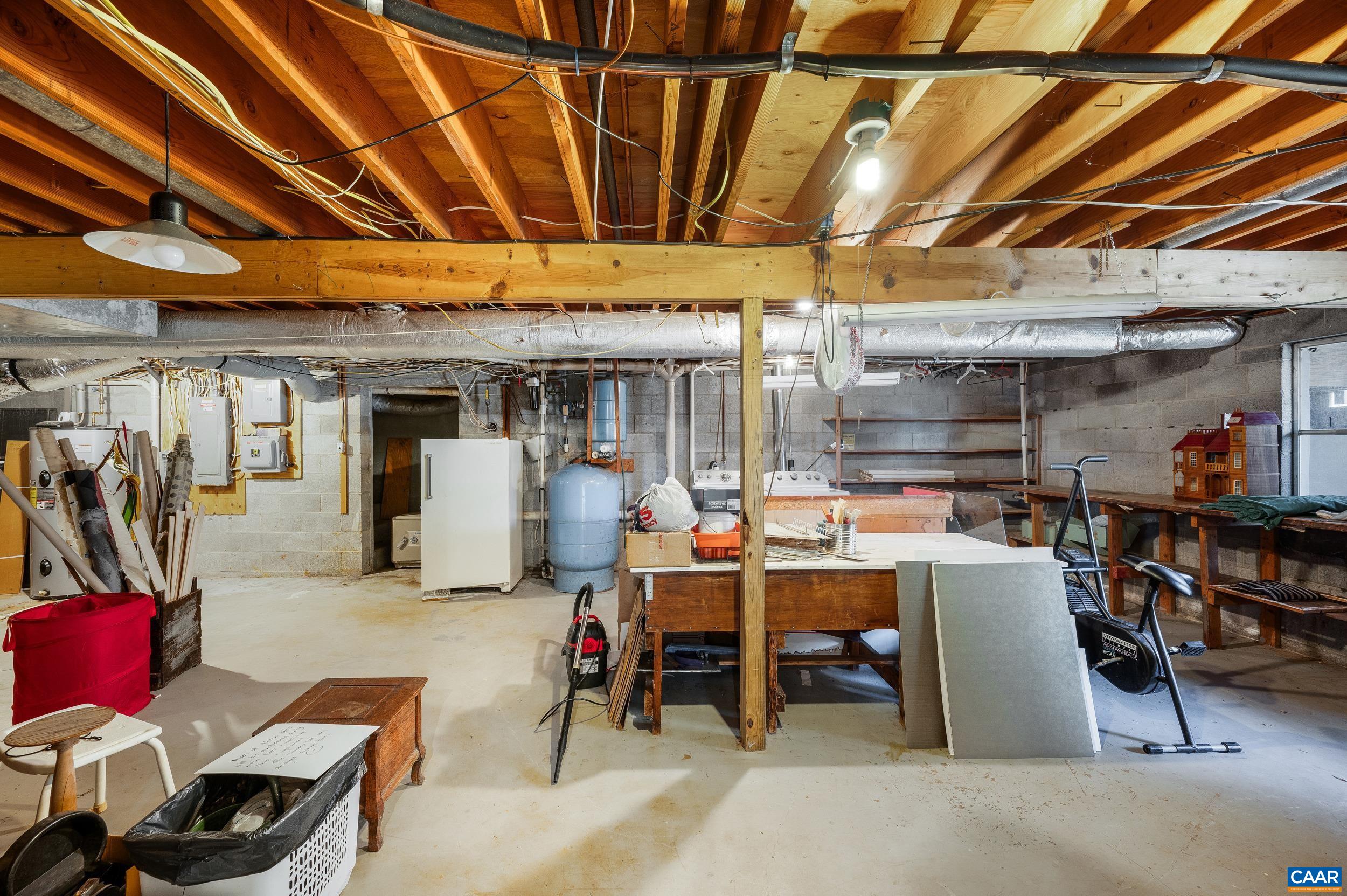 2288 LEXINGTON TPKE, AMHERST, Virginia 24521, 3 Bedrooms Bedrooms, ,4 BathroomsBathrooms,Residential,2288 LEXINGTON TPKE,672959 MLS # 672959