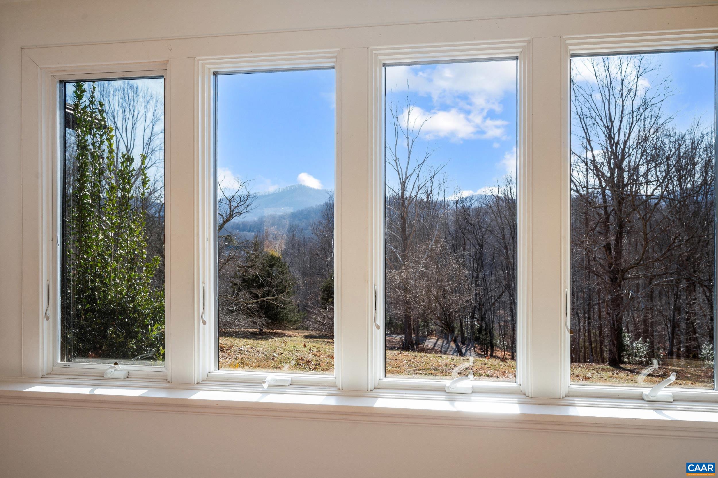 2288 LEXINGTON TPKE, AMHERST, Virginia 24521, 3 Bedrooms Bedrooms, ,4 BathroomsBathrooms,Residential,2288 LEXINGTON TPKE,672959 MLS # 672959