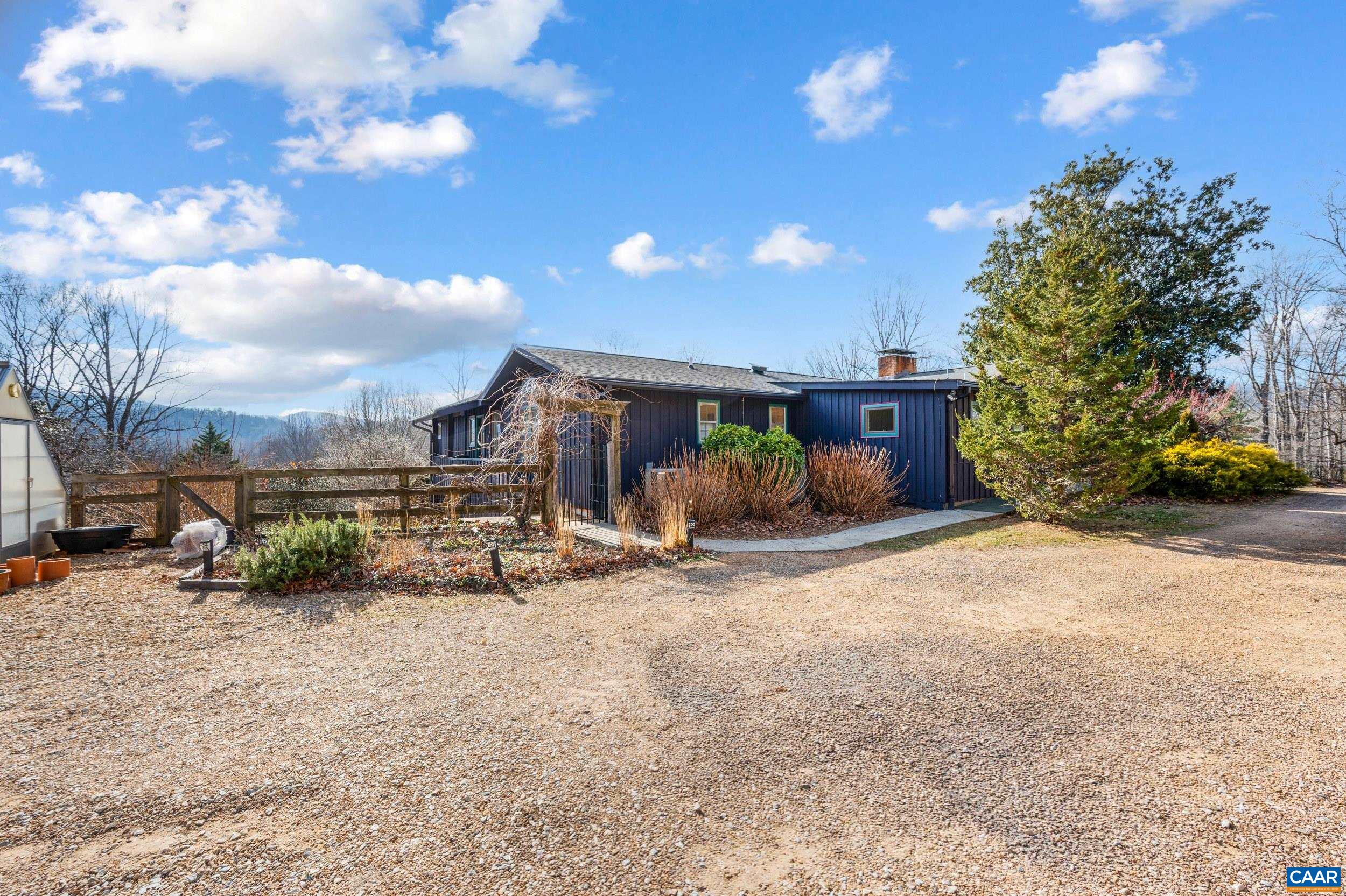 2288 LEXINGTON TPKE, AMHERST, Virginia 24521, 3 Bedrooms Bedrooms, ,4 BathroomsBathrooms,Residential,2288 LEXINGTON TPKE,672959 MLS # 672959