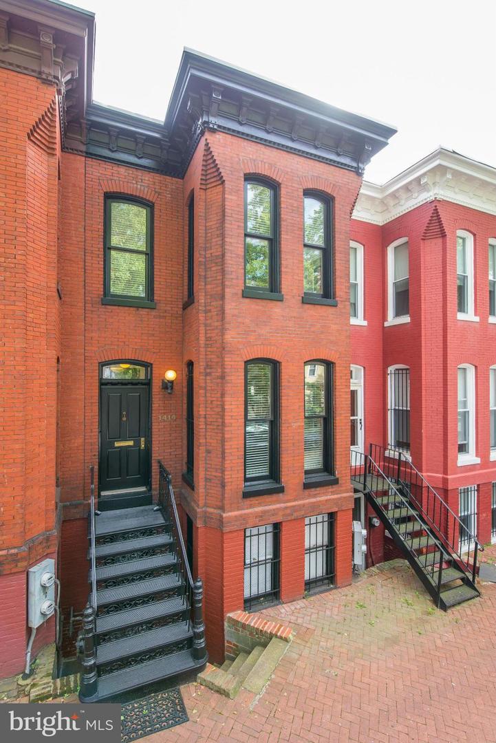 1414 SWANN ST NW, WASHINGTON, District Of Columbia 20009, 3 Bedrooms Bedrooms, 6 Rooms Rooms,2 BathroomsBathrooms,Residential,For sale,1414 SWANN ST NW,DCDC2231812 MLS # DCDC2231812
