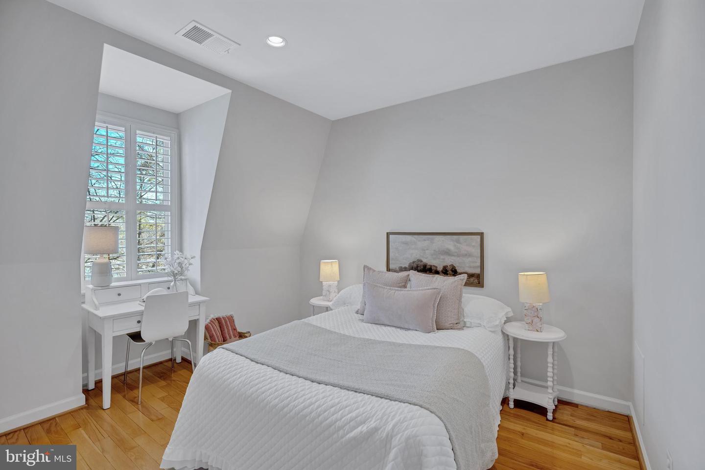 1820 CARPENTER RD, ALEXANDRIA, Virginia 22314, 4 Bedrooms Bedrooms, ,3 BathroomsBathrooms,Residential,For sale,1820 CARPENTER RD,VAAX2051828 MLS # VAAX2051828